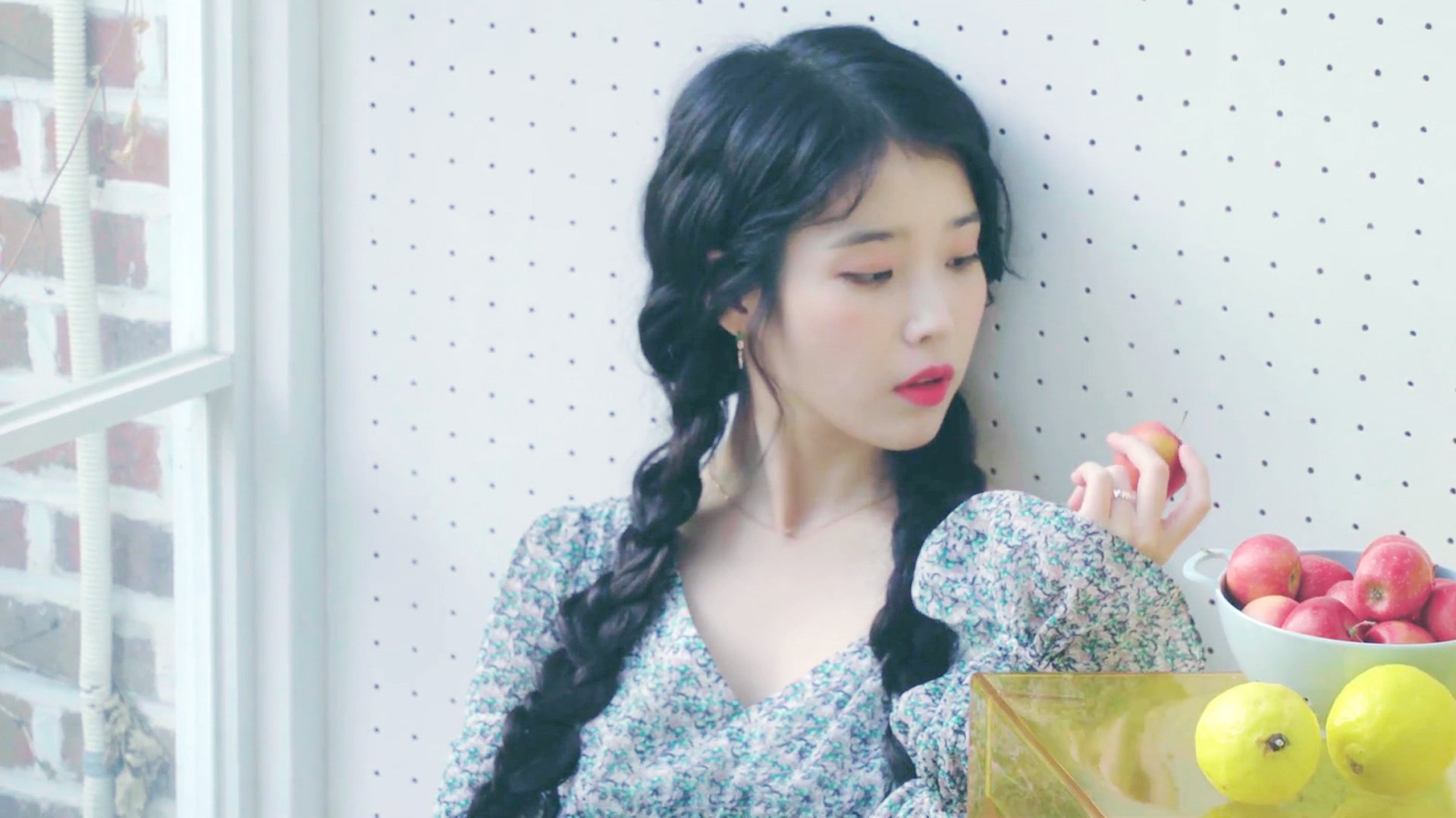 尼克斯击败热火，西部决赛中布伦森贡献关键助攻，布克去尼克斯